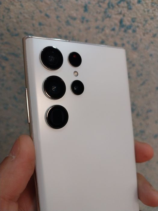 Samsung Galaxy S22 Ultra 12/256GB White (всё оригинал)