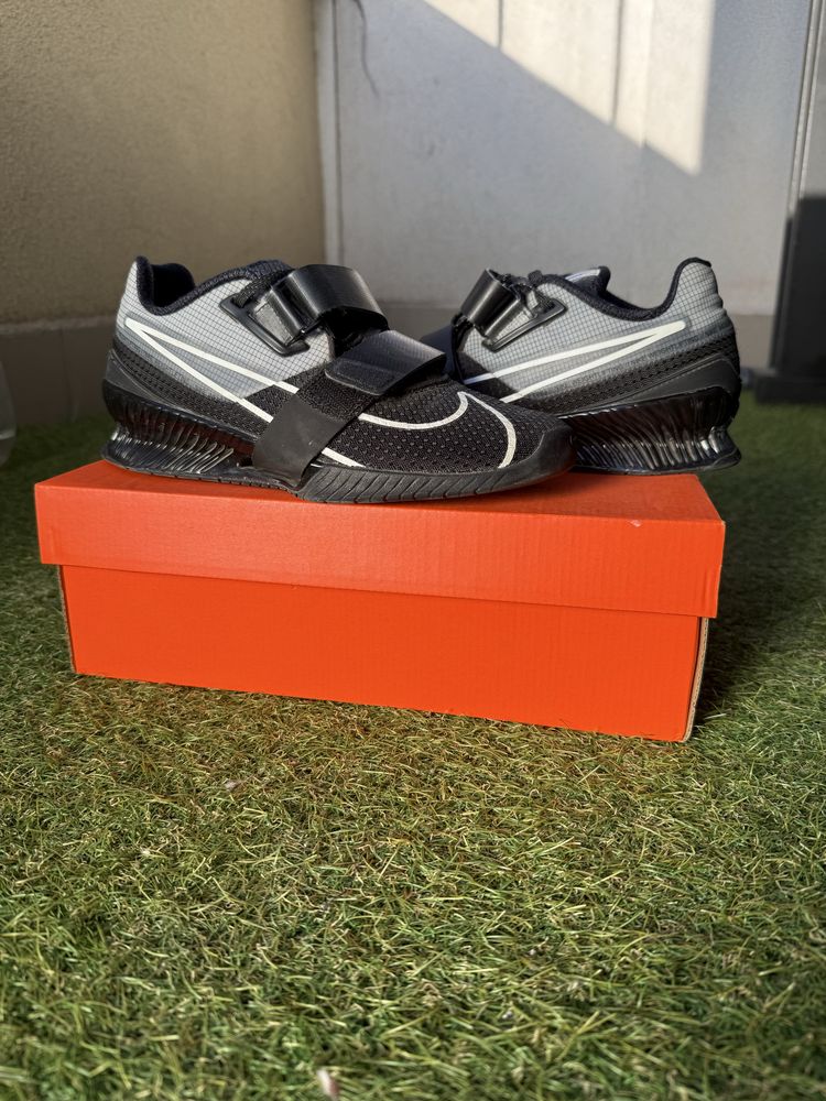 Щангети Nike Romaleos