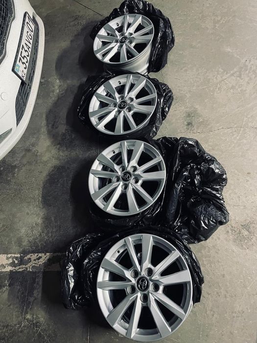 Оригинальные диски от камри 70, состояние НОВЫХ!