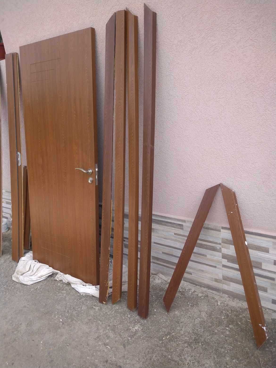 Интериорна врата
