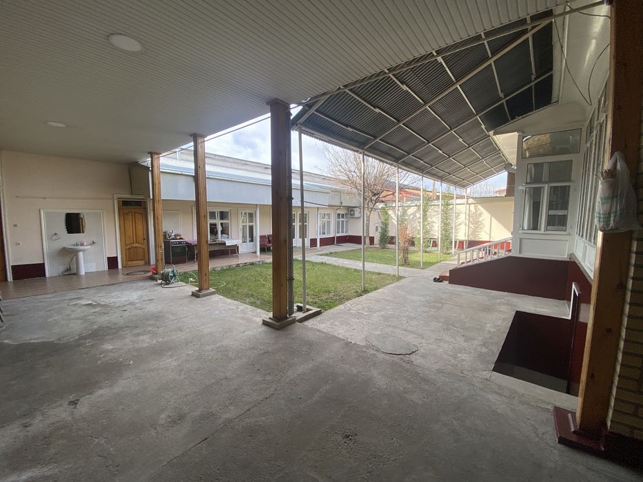 Продаю свой дом 4 соток в районе Юнусабад ориентир Телебашня