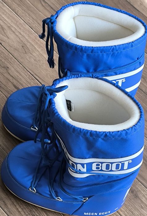 Cizme Moon Boot noi marimea 42-44 ORIGINALE