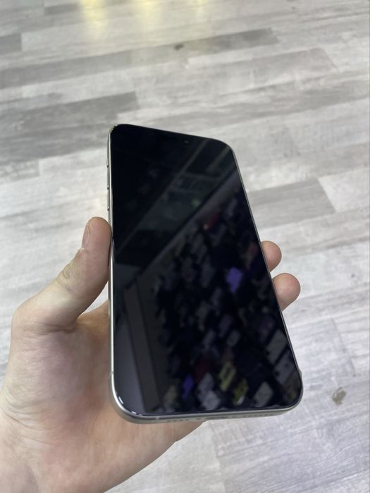 srochni iphone 15 pro max sotiladi