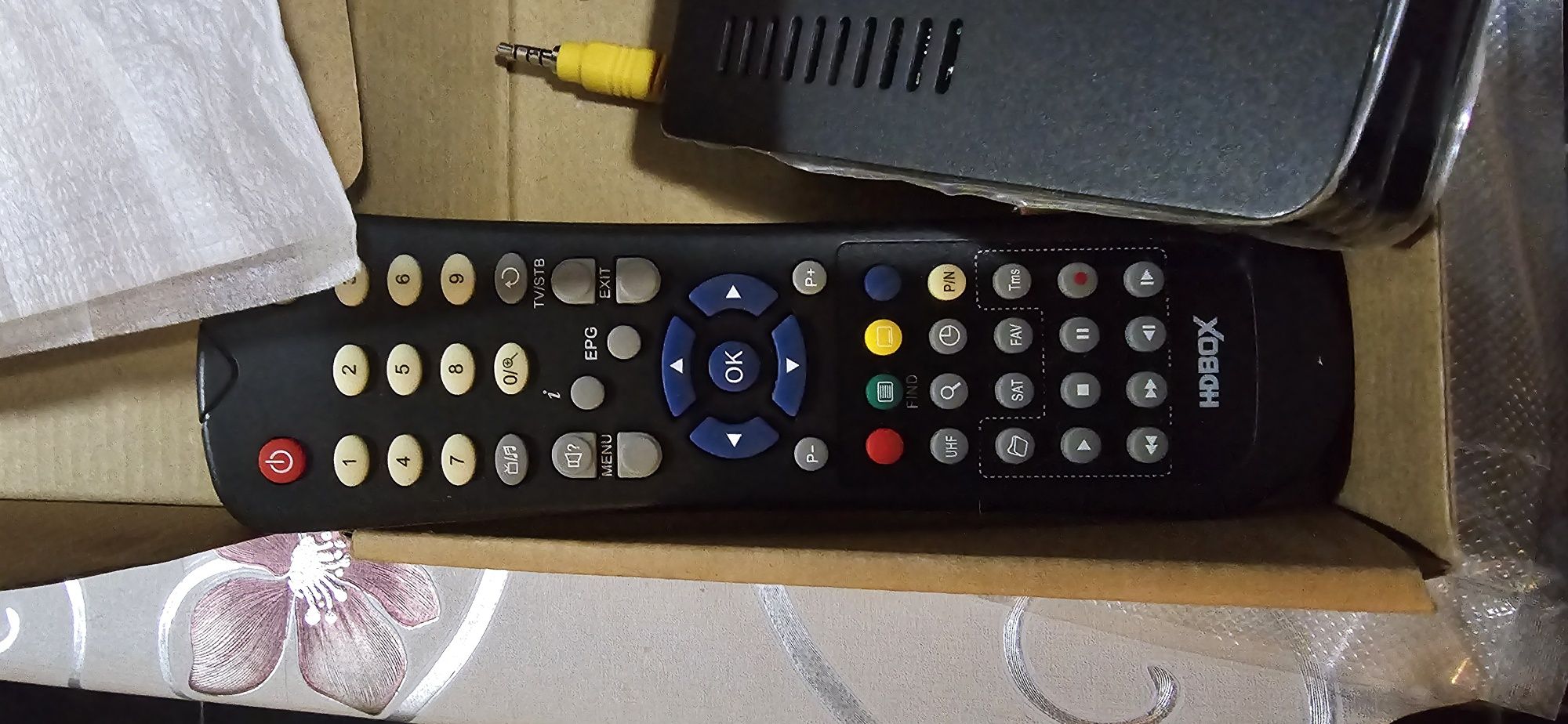 hd box s100pro.новый.. openbox s3mini.