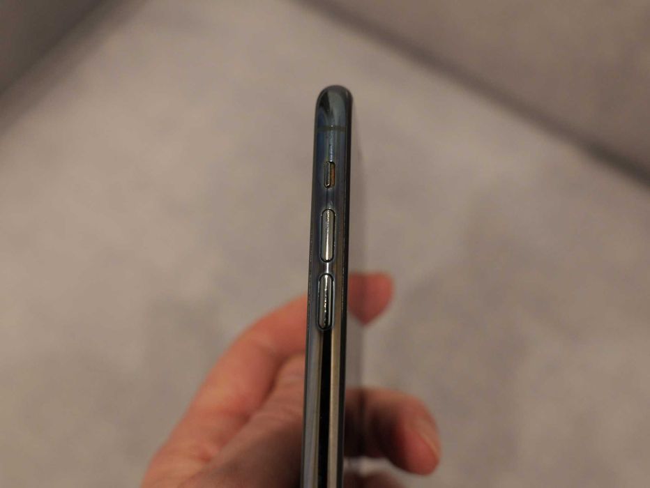 iPhone 11 128gb in great condition