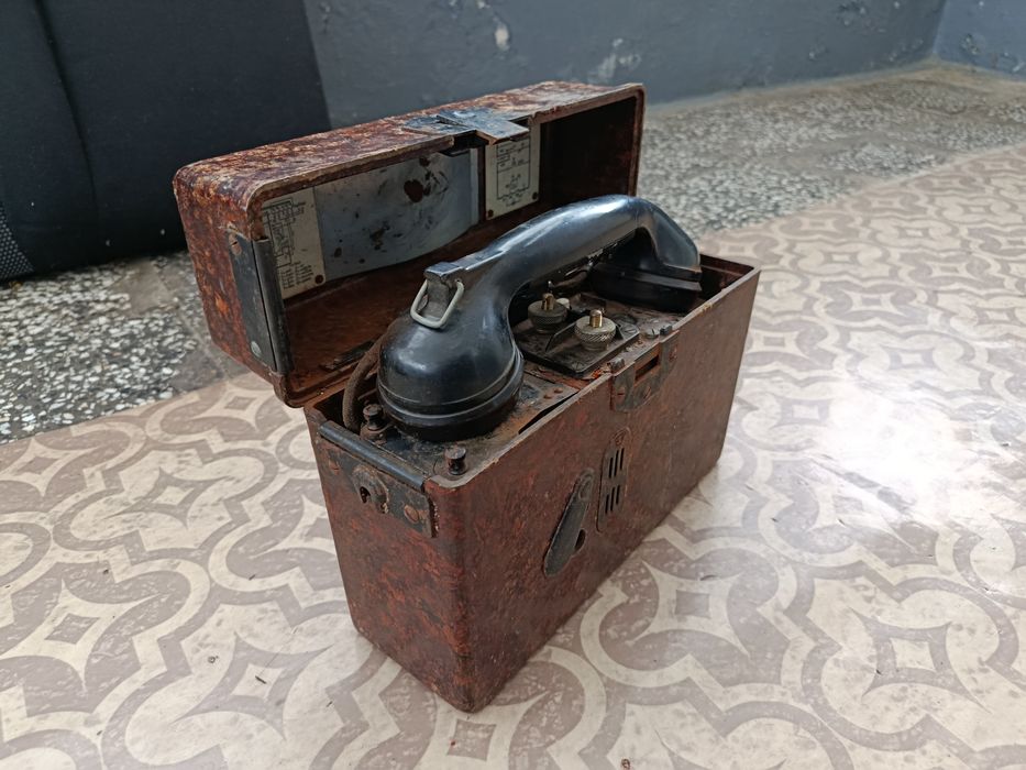 стар немски военно-полеви телефон - WEHRMACHT - WWII - 1944г
