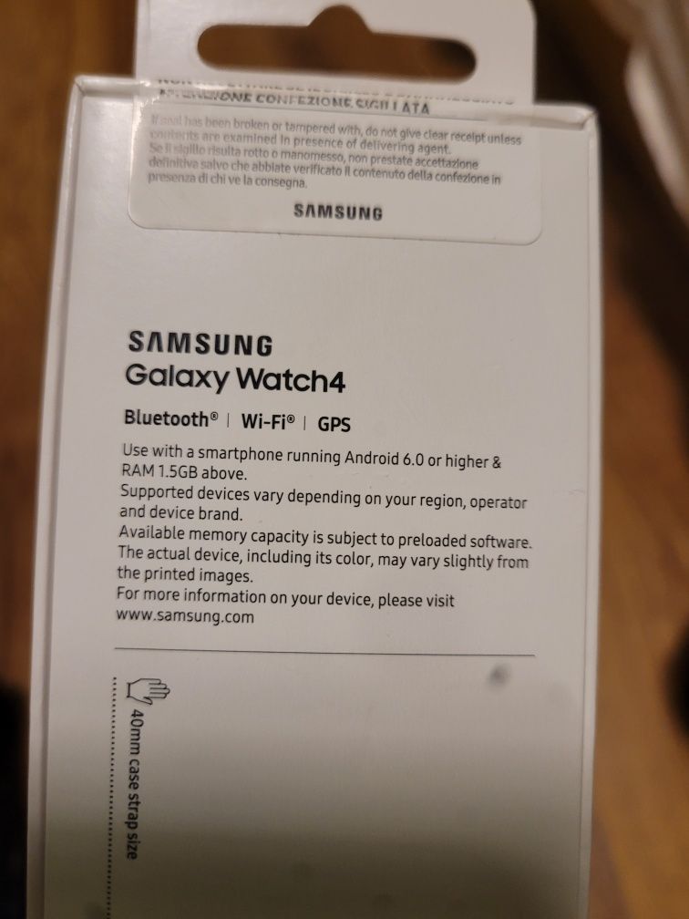 Смарт часовник Samsung galaxy watch 4