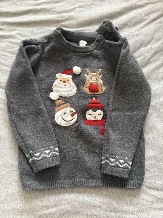 Коледни дрешки за бебе и малко дете, нови и като нови на Next и Zara