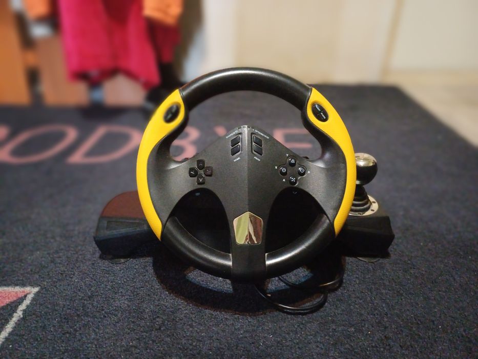 Volan cu pedale Myria