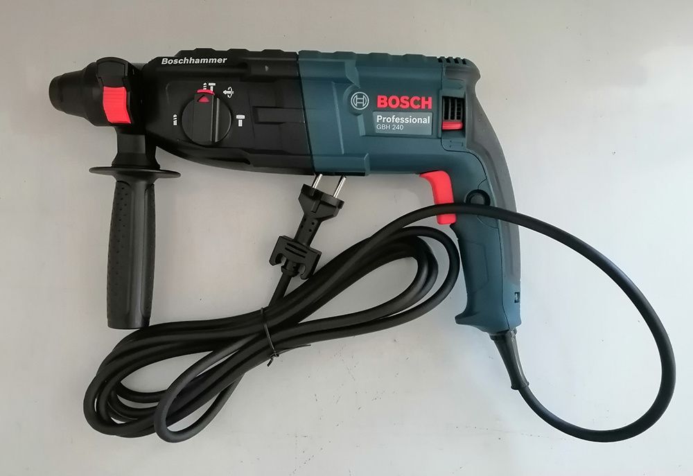 Перфоратор BOSCH GBH 240