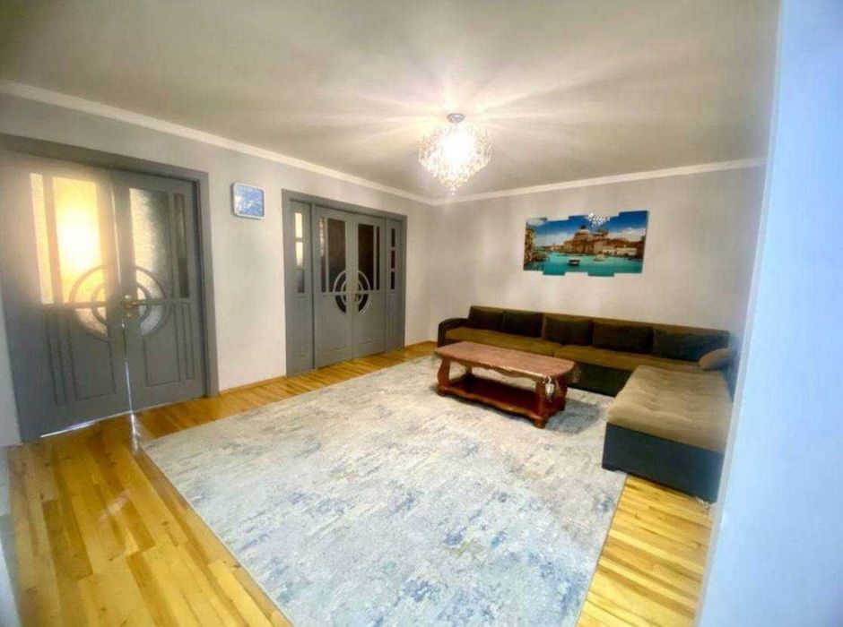 Сдается квартира..  просп.Амира Темура