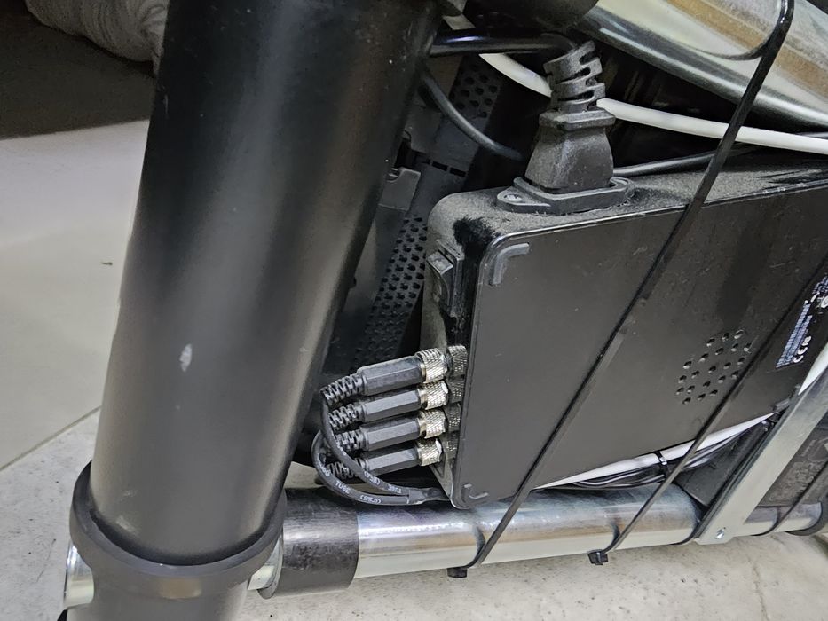 Logitech G920 Pc / Xbox volan pedale + suport reglabil