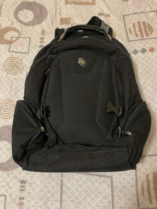 Рюкзак черного цвета