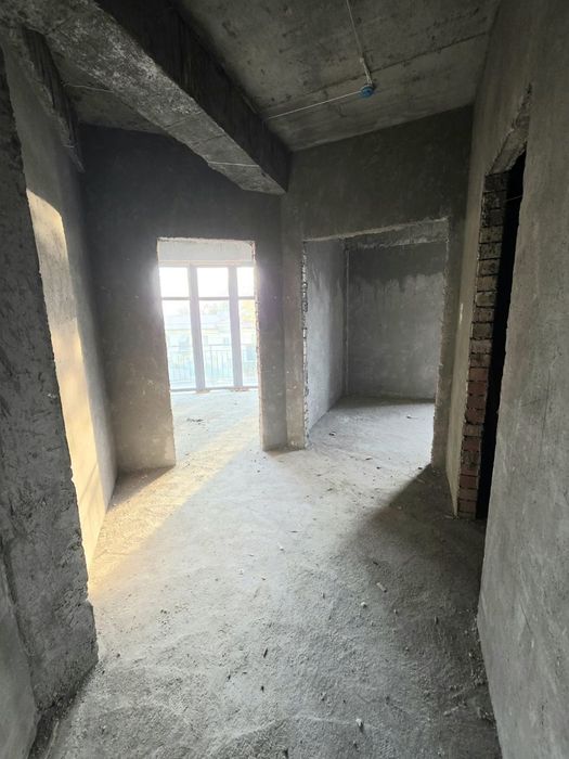 Продаётся квартира в новостройка в 15 мин от центра