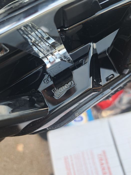 Ляв фар за Volkswagen PASSAT B8  MATRIX Full LED