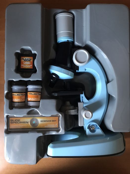 Продам детскую развивающую игрушку микроскоп