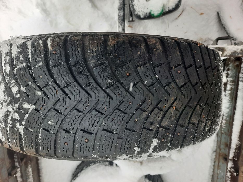 Шины 225/60/R17 состояние 7/10