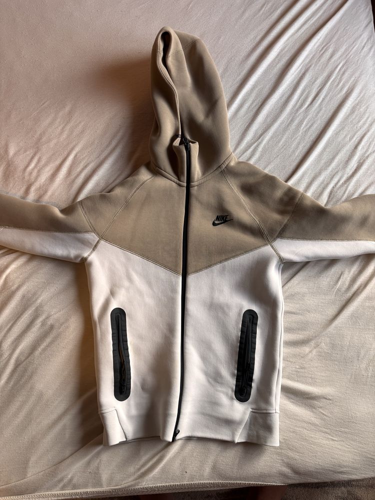 Tech fleece XS размер
