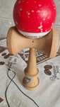 Kendama KROM utilizată