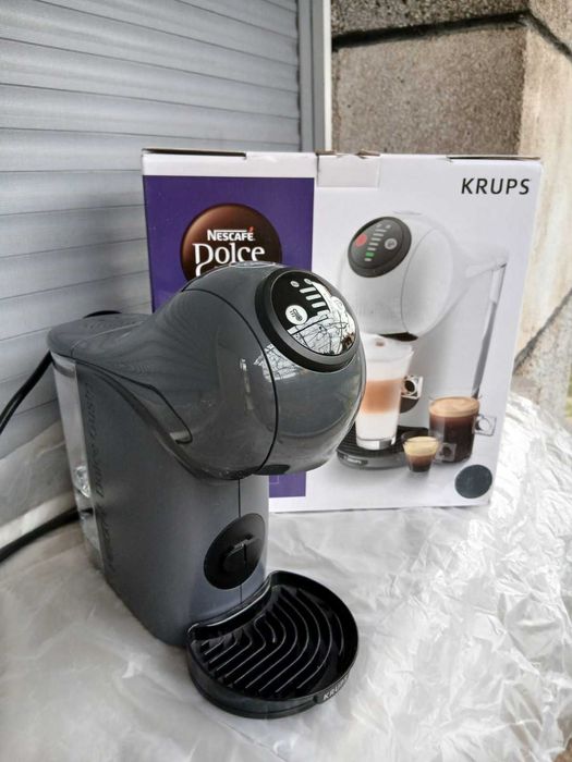 Кафемашина с капсули KRUPS GENIO S KP243B10