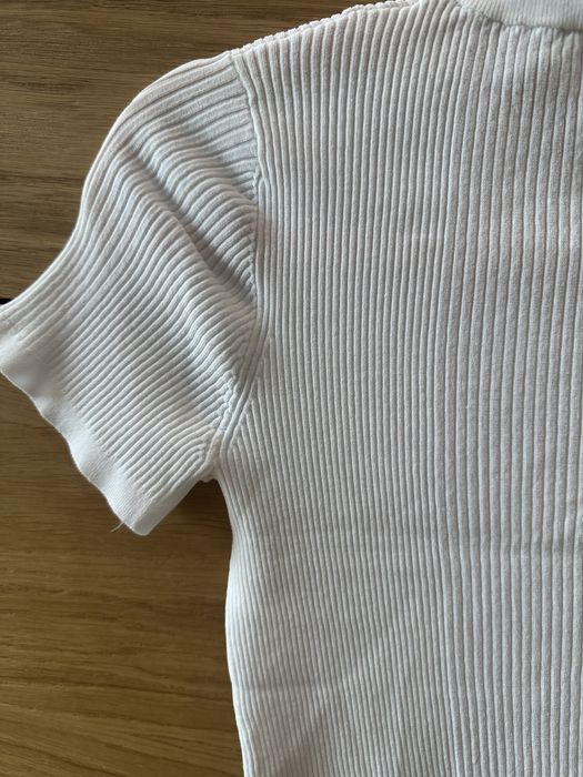Tricou alb cu maneci scurte