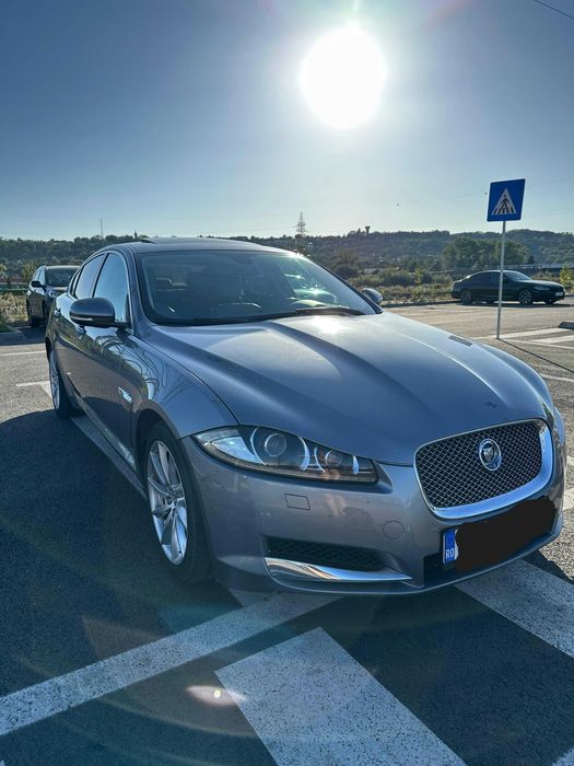 JAGUAR XF Luxury 2.2d - Padele F1 - Memorii - Accept variante