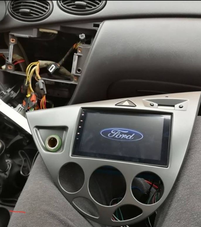 Navigatie Ford Focus 1,Android, 4-core si 8-core,transport+verificare