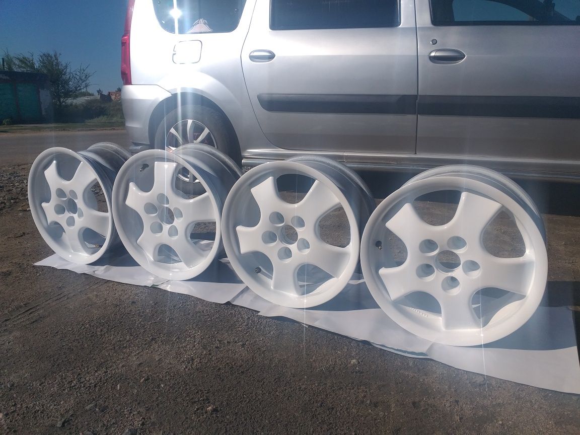 Диски литые R 15". Made in Germany. VIPER BY REAL.