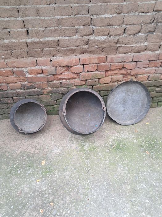 Медни менци и тава