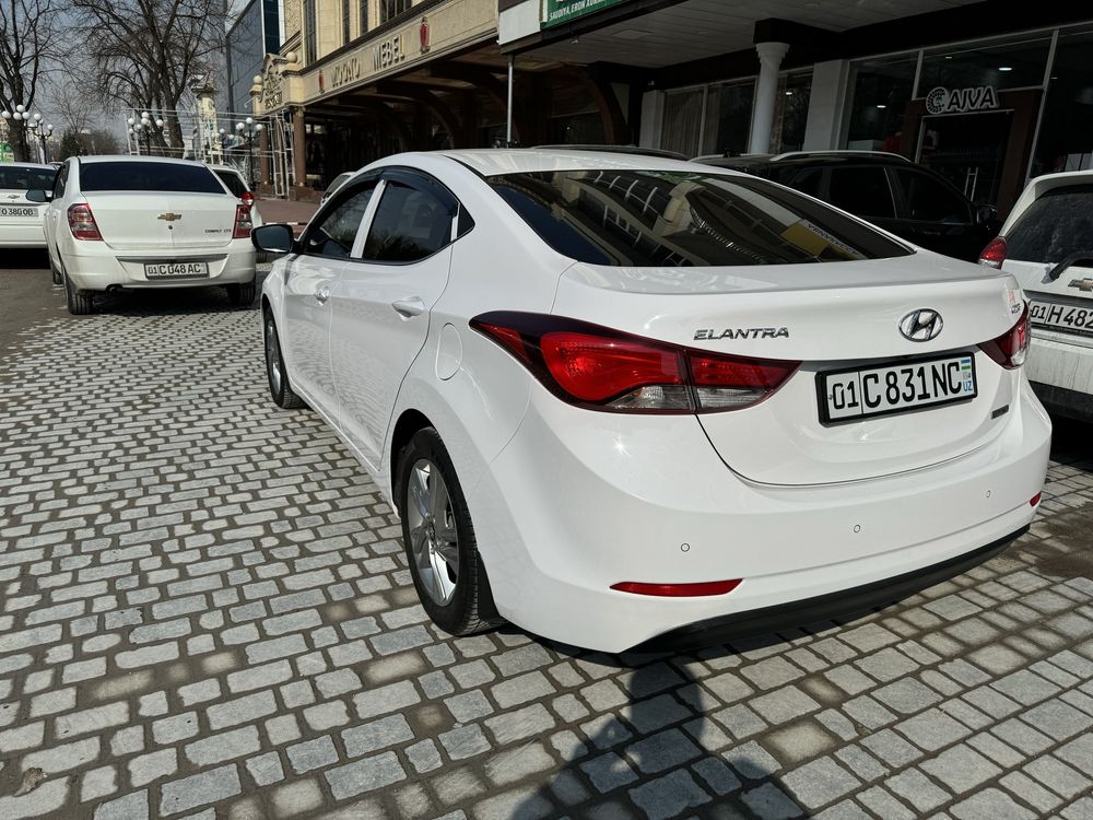 Продам Hyundai  elantra