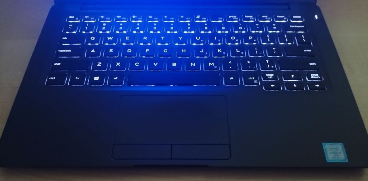 DELL Latitude 7400 14" IPS FullHD/ CORE i7-8665U/ 8GB DDR4/ 256GB NVMe