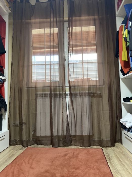 2 perdele organza,culoare cognac/maro,dimensiuni 240 x 140 cm(hxl)/buc