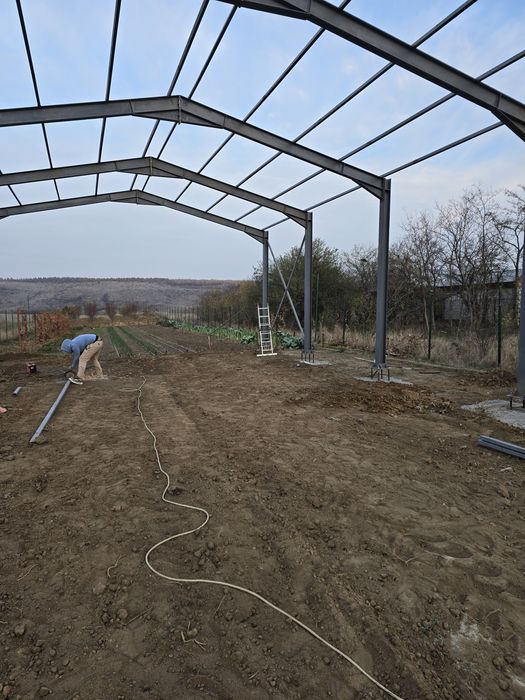 Vand profile metalice pentru construirea hale metalice 10x10