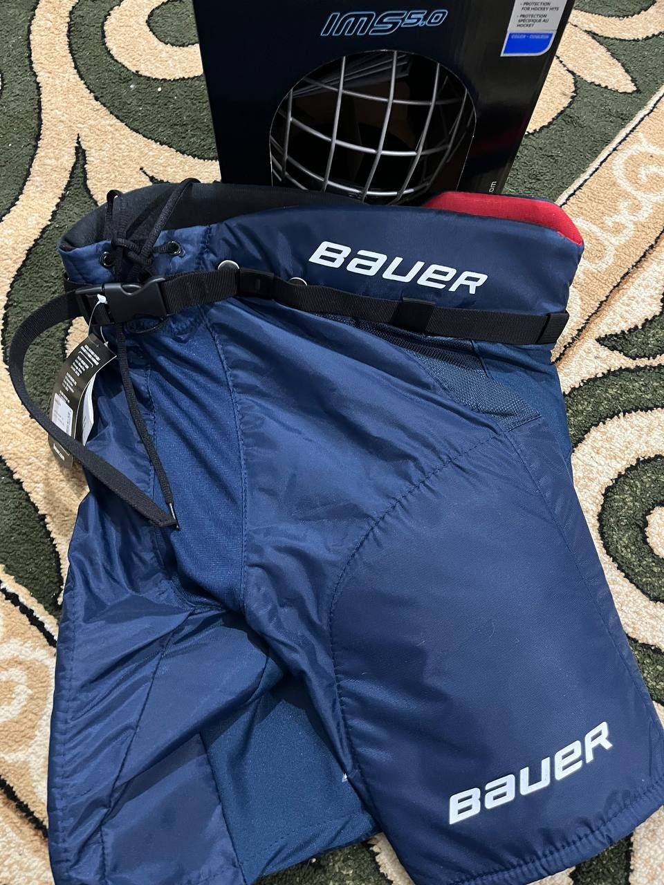 Экипировка хоккейный фира BAUER оригинал ,на 2 человека