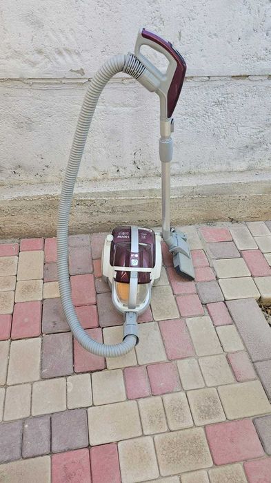 Продам пылесосы на запчасти