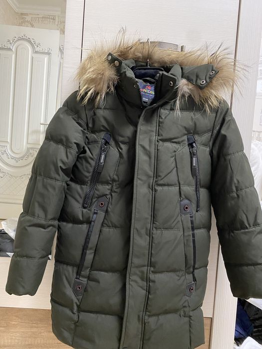 Продам детс. зимнюю куртку. Б/у 12 000 тг. Алматы, Алатауский район.