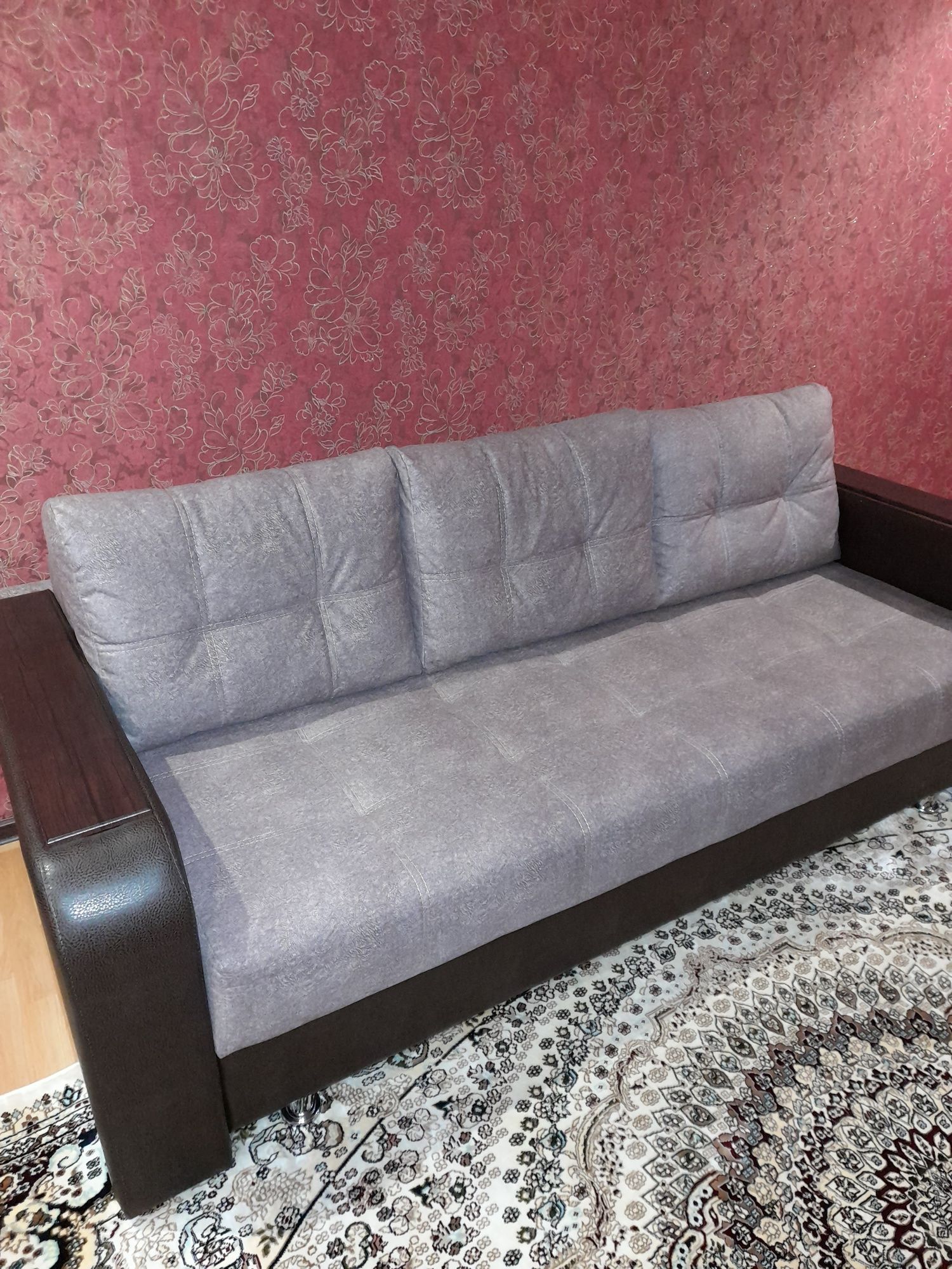 Продам новый диван российского производства