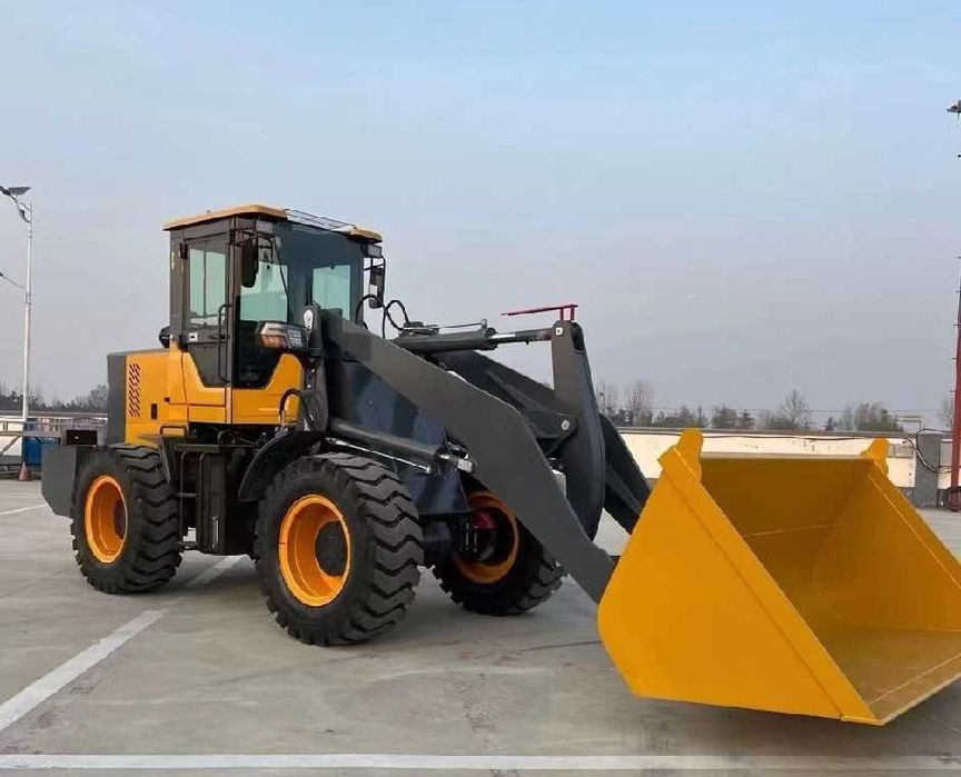 Фронтальные погрузчики.0.6 куб/ $6,970- 1.8 куб/ $14,340