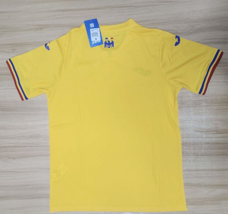 Trciou cu Romania echipa nationala M slim fit