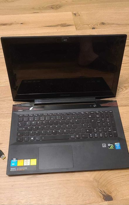 Laptop Lenovo Y50 Intel i7 2.5Ghz, 16GB Ram, 1 TB HDD