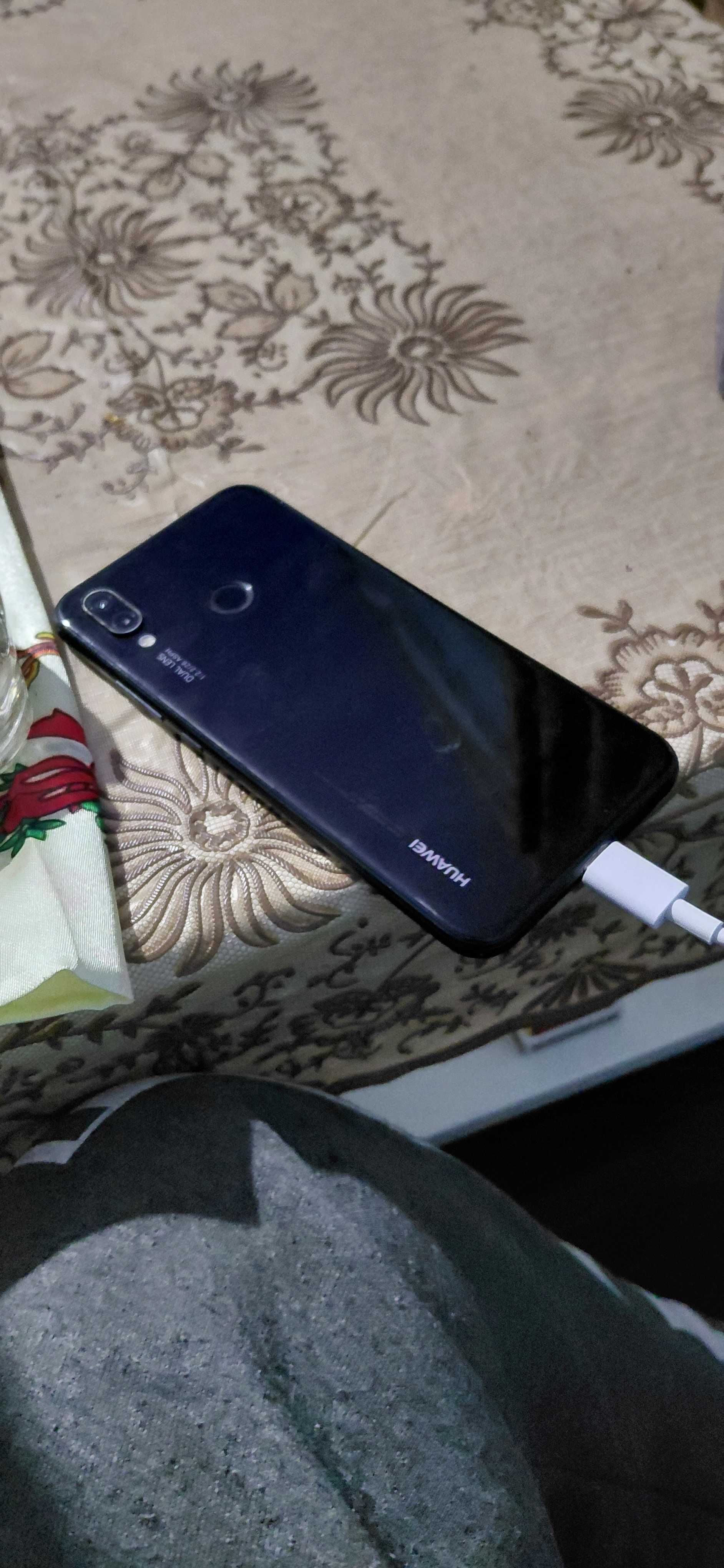 Huawei  p20  lite