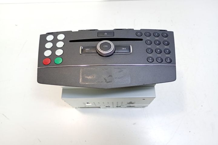 Radio  CD player A2049069701 Mercedes-Benz C-Class W204/S204