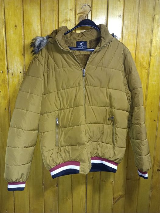 Мъжко пухено яке L/XL - 23 лв