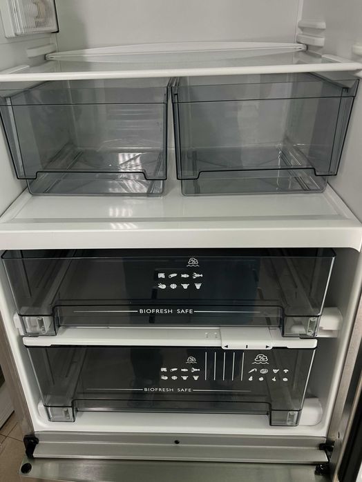 Хладилник с фризер Liebherr KGBes 4046 с два компресора