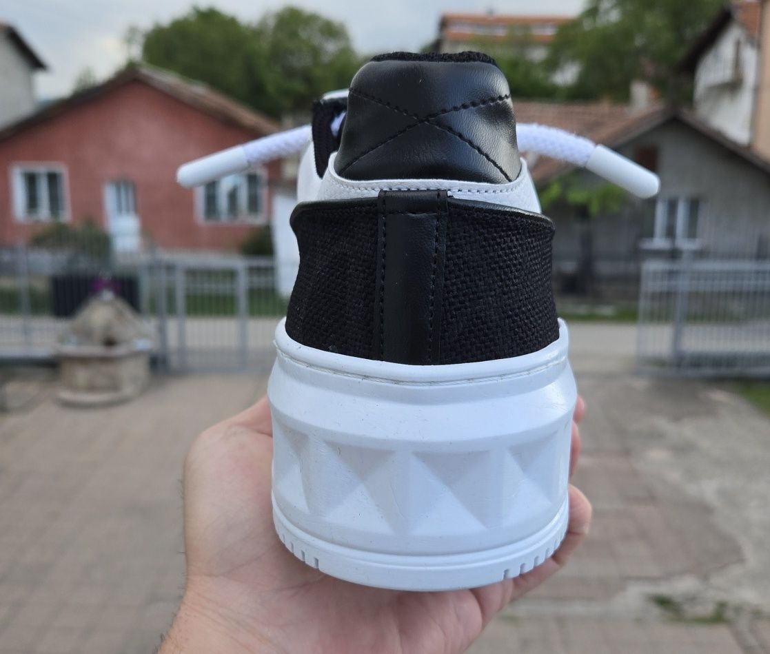 Мъжки сникърси Valentino