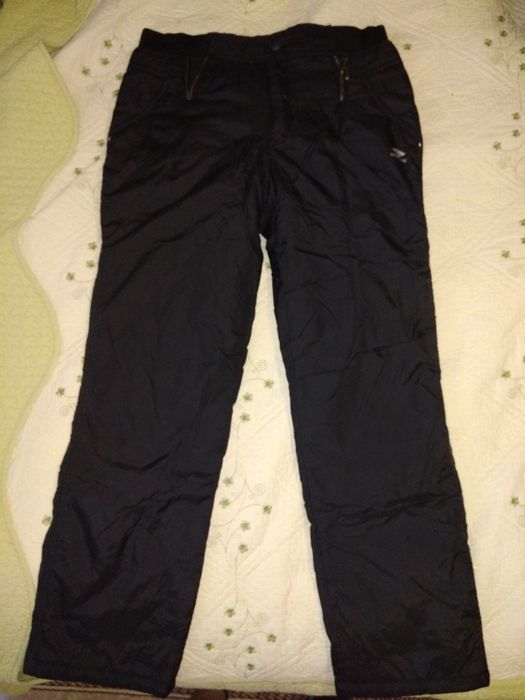 Продаю утеплённые штаны.