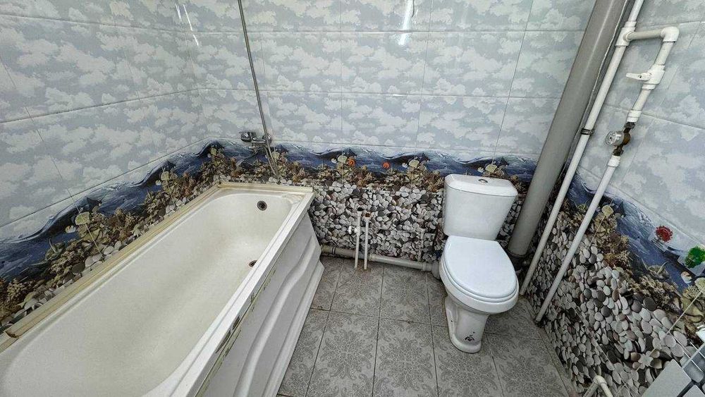 Миндонобод Қир тепаси 4 қаватда 2 хонали квартира сотилади.ID: 1501