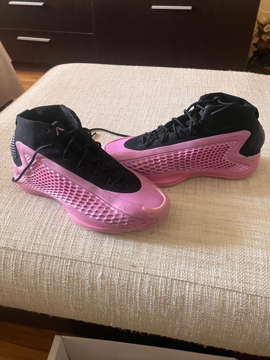 Adidas Anthony Edward’s