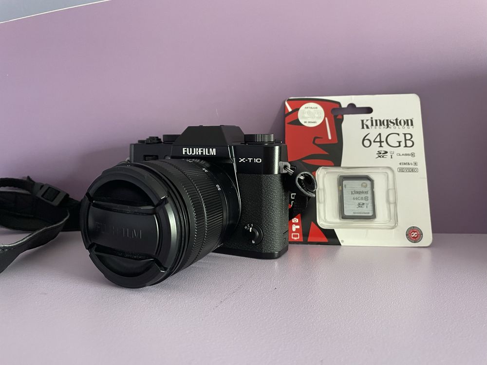 Fujifilm X-T10 + обектив 16-50mm + карта памет + чанта