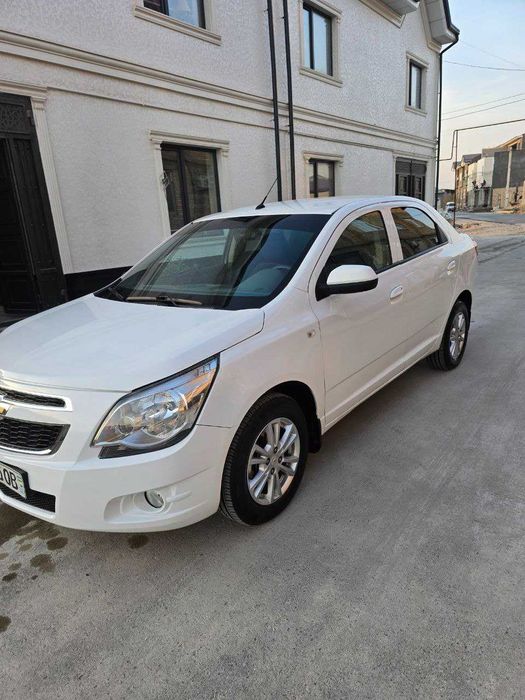 Срочно продаю Кобольт 2024 г. метан-4, белый каробка автомат